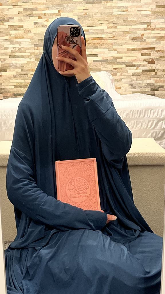 Ensemble de prière (haut avec manches + jupe)